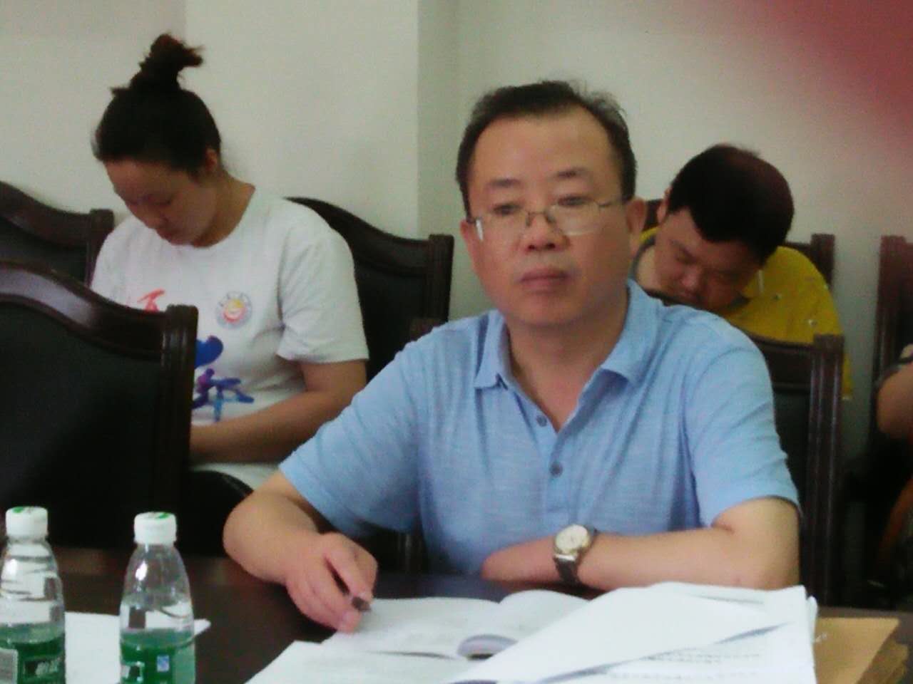 图为黎奇升副董事长讲话